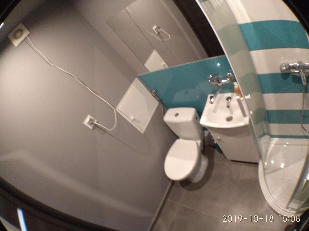 2120 Przyjazni 4 - Tanie Pokoje - Samodzielne Zameldowanie - Self Check In Poznan Exterior foto